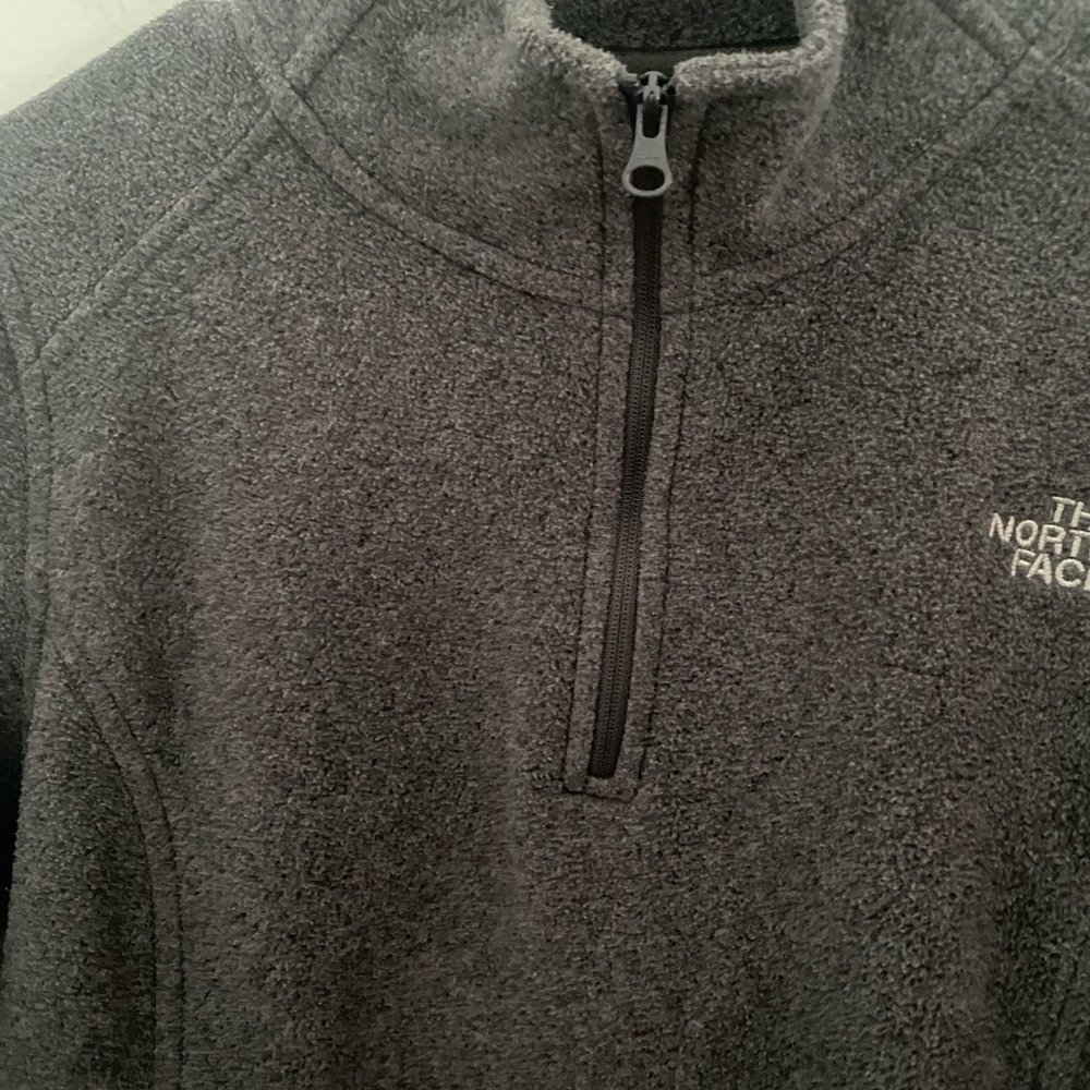 The North Face Glacier Quarter Zip Pull Over - Picture 4 of 6